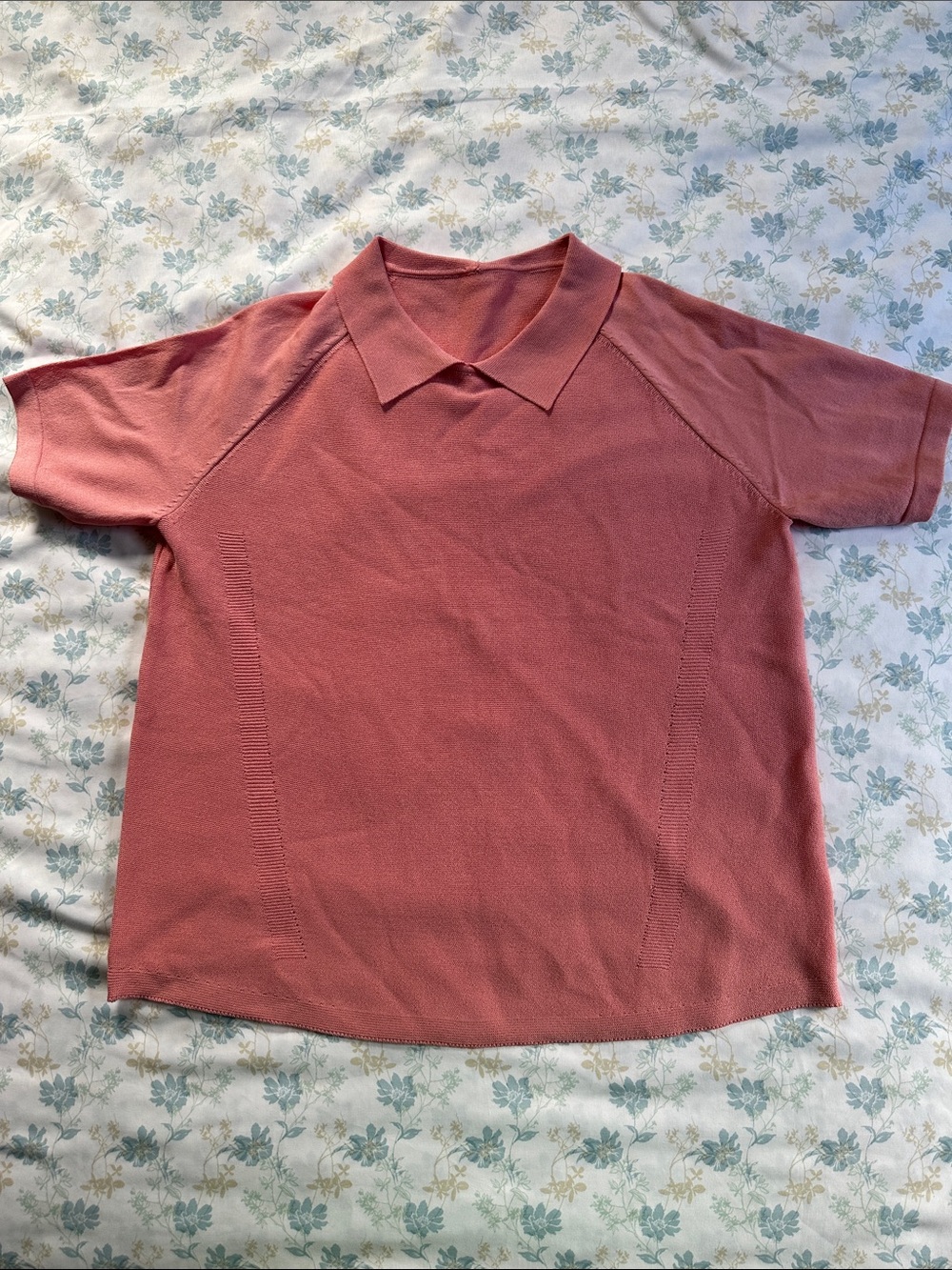 Women's Short-Sleeve Polo Top in Dusty Rose